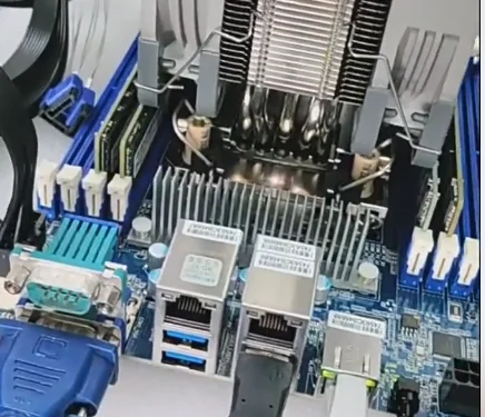 Carte mère MZ72-HB2 à double s - Dual Socket Sp3 Epyc Motherboard avis et prix